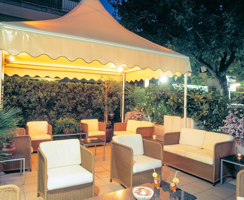 Acasamia Welchome Hotel Rimini Eksteriør bilde